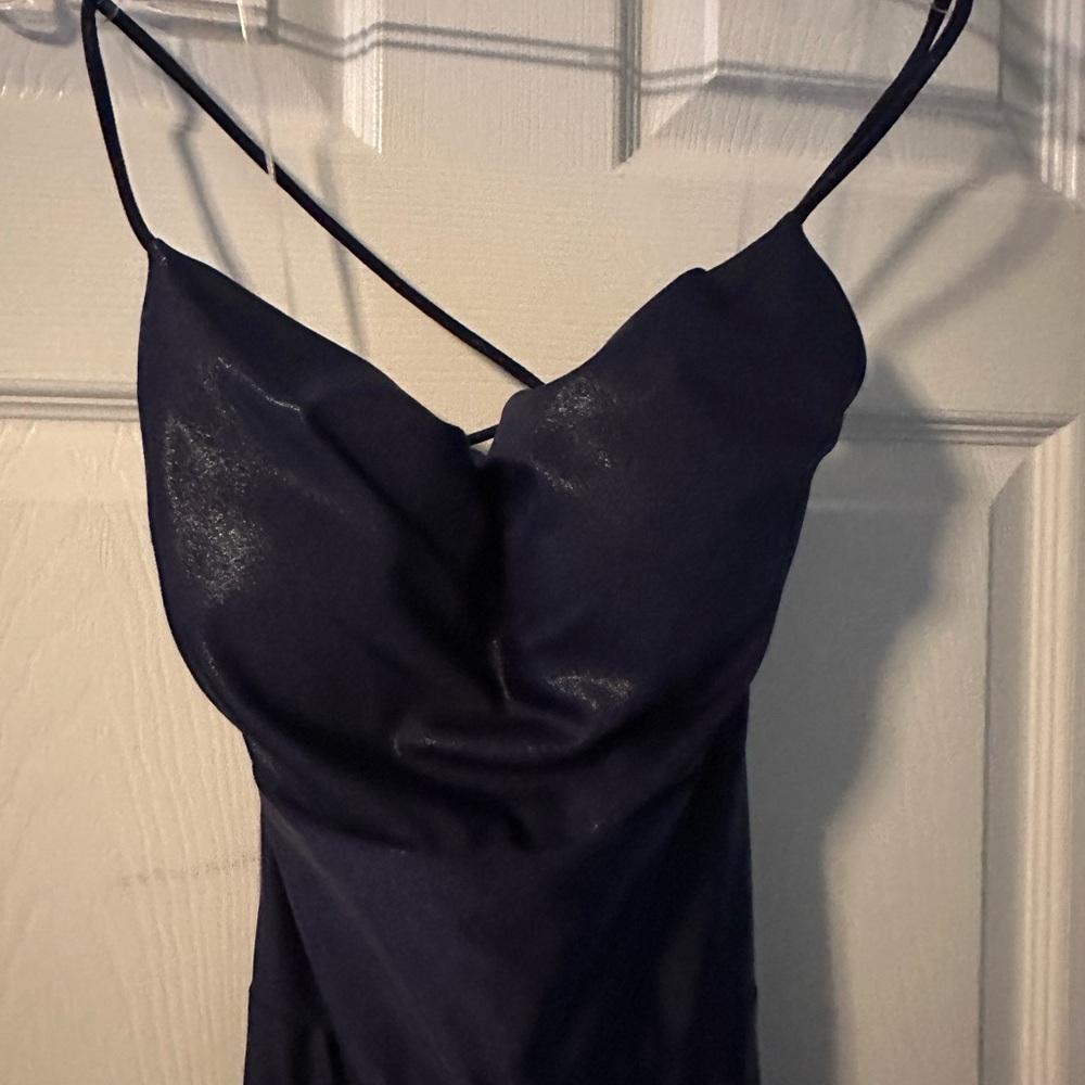 PROM SEASON, make an offer! 
Gorgeous navy shimmer prom gown - Picture 6 of 9